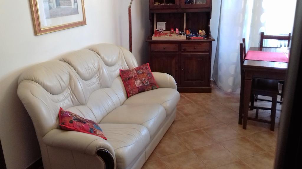 Appartamento Corallo Arona Extérieur photo