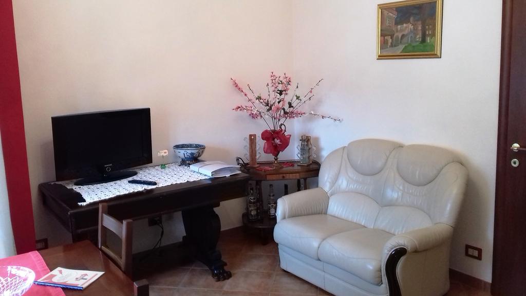 Appartamento Corallo Arona Extérieur photo