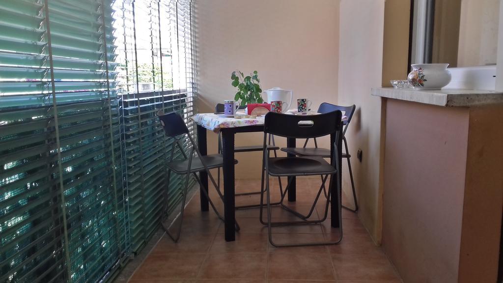 Appartamento Corallo Arona Extérieur photo